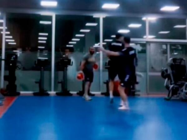 “Qarabağ”ın futbolçularının maraqlı görüntüləri - <span class="color_red">VİDEO</span>