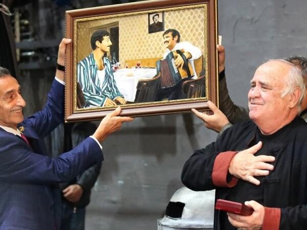 “Ad günü” filminin aktyorları 48 ildən sonra bir arada - <span class="color_red">FOTO</span>