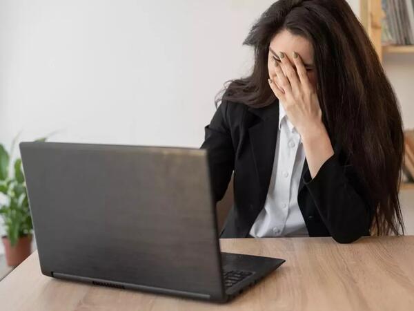 Ən çox bədbəxt hiss etdirən peşələr açıqlandı
