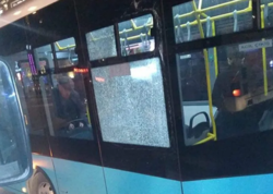Bakıda iki avtobus toqquşdu - Xəsarət alan var