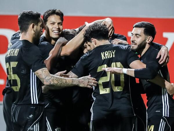 &quot;Qarabağ&quot; &quot;Simurq&quot;un rekordunu 5729 gün sonra təkrarladı