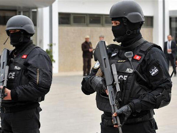 İstanbulda İŞİD əməliyyatı - çox sayda <span class="color_red">saxlanılan var</span>