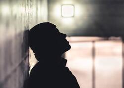 Telefona görə anasını öldürdü - <span class="color_red">təfərrüat - VİDEO</span>