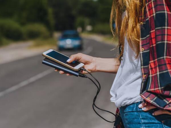&quot;Powerbank&quot;ınız bu hala gəlibsə - Partlayacaq