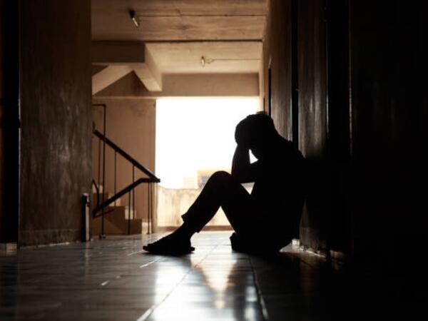 Bakıda 15 yaşlı oğlan bıçaqlanaraq öldürüldü - Saxlanılanın isə 14 yaşı var