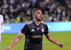 &quot;Qarabağ&quot;ın ulduzu tarix yazdı