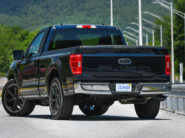 &quot;Ford&quot; bir milyondan çox avtomobili geri çağırır