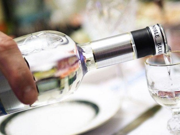 Alkoqollu içkilər üçün aksiz dərəcəsi artırılır