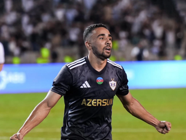 &quot;Qarabağ&quot;ın ulduzu tarix yazdı