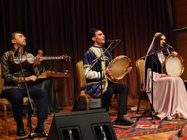 “Azərbaycan Muğamı” layihəsi çərçivəsində &quot;Rast dəstgahı” təqdim olunub - <span class="color_red">FOTOlar</span>