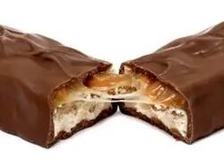 Bakıda "Snickers"in içindən qurd çıxdı - RƏSMİ REAKSİYA