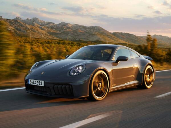 "Porsche" çökür