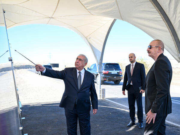 Prezident Cəbrayılda “Şəfəq” Günəş Elektrik Stansiyasına gedən avtomobil yolunun açılışında iştirak edib