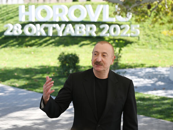 Prezident İlham Əliyev: Zəfər Günü bizim tariximizdə olan ən parlaq səhifədir