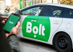 Sabiq deputat da “Bolt” qurbanına çevrildi - Taksiyə minmədiyi halda kartından pul tutulur