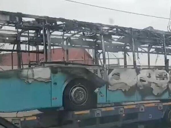 Bakıda sərnişin avtobusu yanaraq kül oldu - <span class="color_red">VİDEO</span>