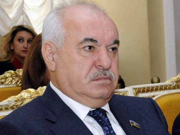 Baş Prokurorluq Elton Məmmədova rəsmi xəbərdarlıq etdi