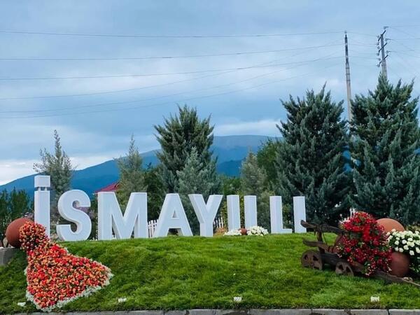 İsmayıllının girişindəki tikili niyə sökülüb? - <span class="color_red">VİDEO</span>