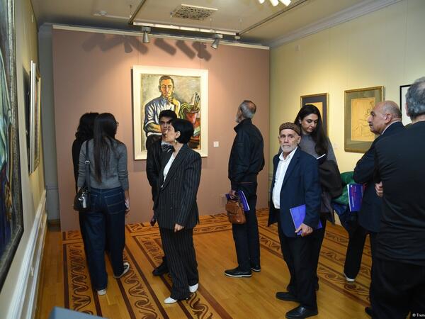 Tofiq Cavadovun “Yarımçıq qalmış ömür” sərgisi açılıb - <span class="color_red">FOTO</span>