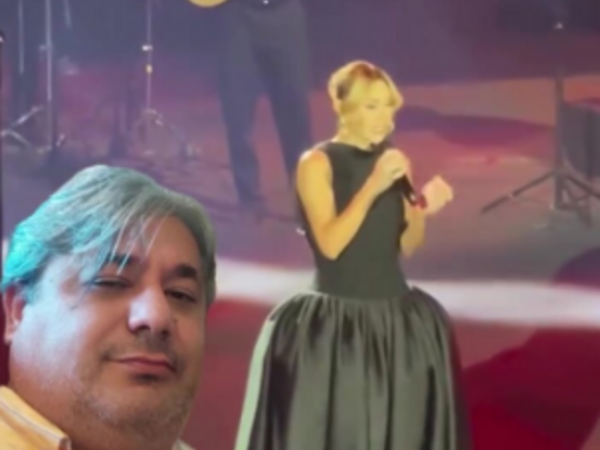 Röya bugünkü konsertində keçmiş ərinə söz atdı - <span class="color_red">VİDEO</span>