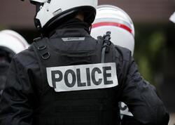 Fransada qızıl emal zavoduna silahlı hücum edildi