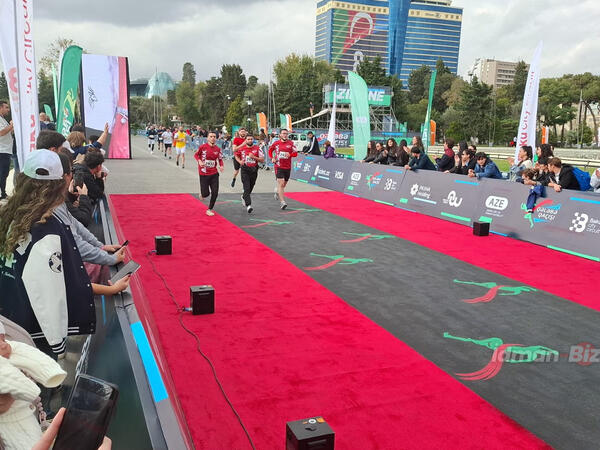 Bakıda V “Qələbə qaçışı” yarışı keçirilib - VİDEO - FOTO