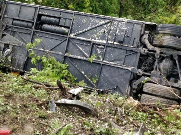 Ermənistanda avtobusu qəzası - 18 nəfər xəsarət alıb