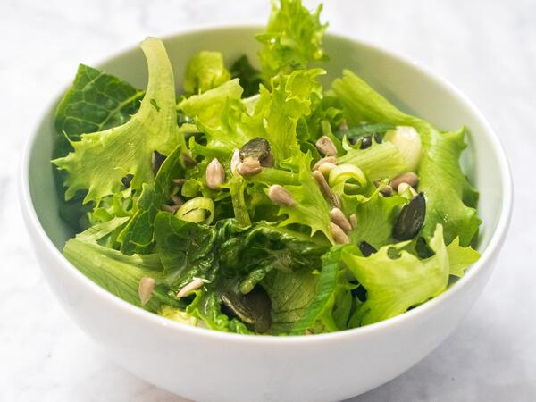 Cəmi iki məhsulla təzyiqi salan möcüzə salat – həkimlərdən təsdiqli resept