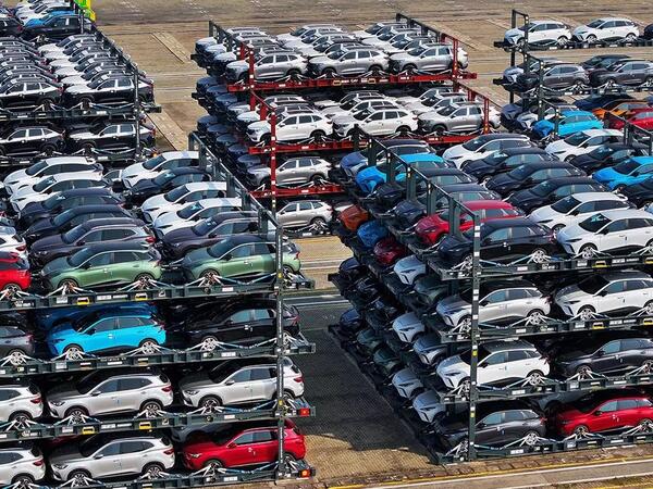 Köhnə avtomobilləri üçün vergi dərəcəsi artırılır - 7 ildən çox olanlar