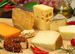 Parmesan pendiri əslində nədən hazırlanır? - şoka düşəcəksiniz