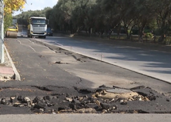 Lənkəranda illərdir həllini tapmayan yol problemi: Taksi belə gəlmir