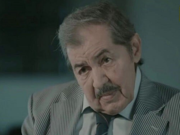 Sabiq nazir efirdə bunu deyib kövrəldi, gözləri doldu - <span class="color_red">VİDEO</span>