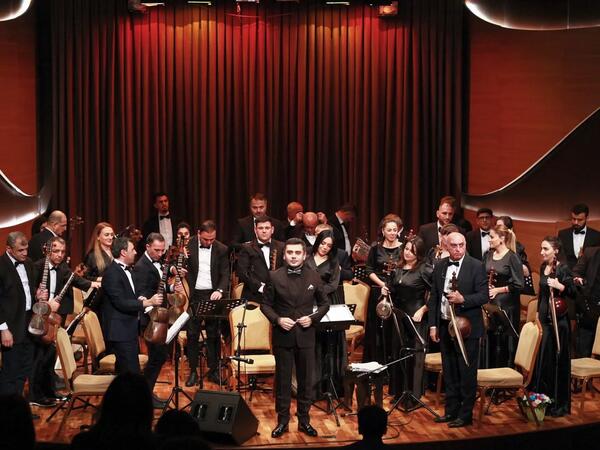 Səid Rüstəmov adına Xalq Çalğı Alətləri Orkestrinin konserti keçirilib - FOTO