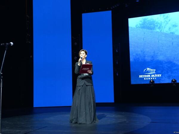 &quot;Zəfər andı&quot; adlı ədəbi-bədii gecə keçirilib - <span class="color_red">FOTO</span>