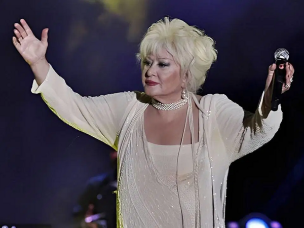 Türkiyəli müğənni reanimasiyaya yerləşdirildi - <span class="color_red">FOTO</span>