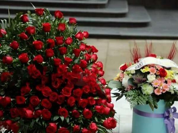 Oğlu tərəfindən öldürülən 42 yaşlı qadının FOTOsu