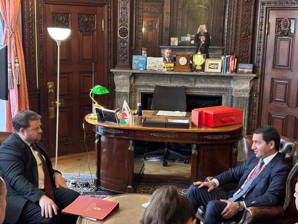 Azərbaycan ilə Böyük Britaniya arasında müdafiə və hərbi əməkdaşlıq əlaqələri müzakirə edildi - <span class="color_red">FOTO</span>