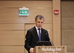 Zahid Oruc: ”Heydər Əliyev qonşu ölkələrin yaşıl, yaxud çarizmdən qalan qırmızı rəngli quruluşlarına yer tanımadı...” - FOTO