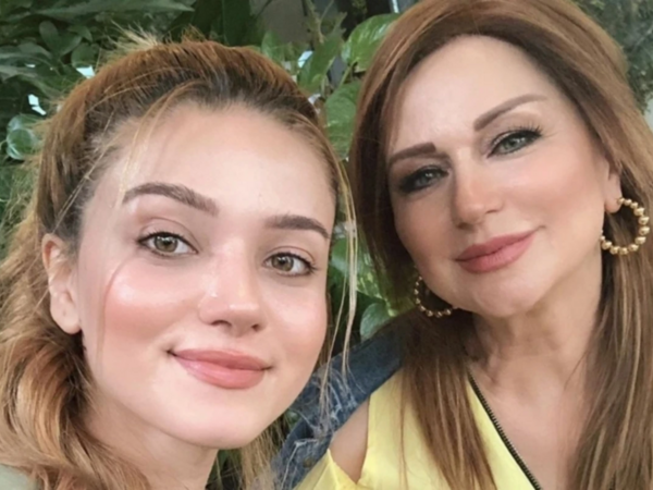 Xalq artistinin qızının müğənni əri ilə romantik ANLARI - <span class="color_red">VİDEO</span>