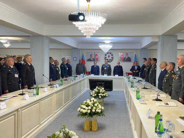 Daxili İşlər Nazirliyinin Daxili Qoşunların Hərbi İnstitutunda “Zəfər tarixi” elmi-nəzəri konfransı keçirildi - <span class="color_red">FOTO</span>