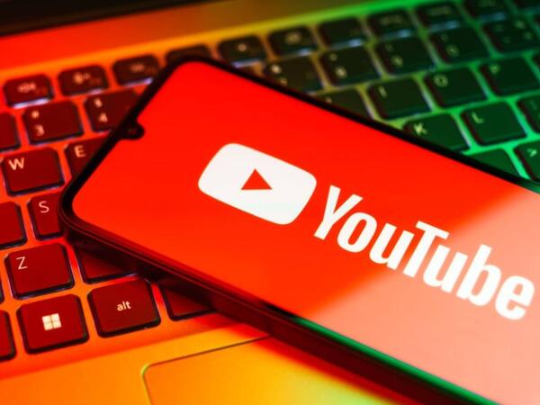 &quot;Youtube&quot;a ekranın yarısını tutan reklamlar gəlir - Bağlamaq da olmur