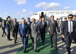 Pakistanın Baş naziri Azərbaycana səfərə gəlib - FOTO