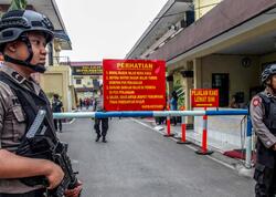 İndoneziyada Cümə namazı zamanı partlayış - 54 nəfər xəsarət alıb