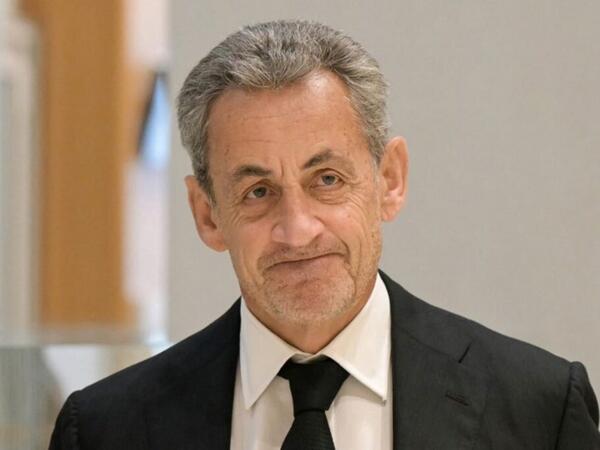 Həbsdə yalnız qatıqla qidalanır - FOTO