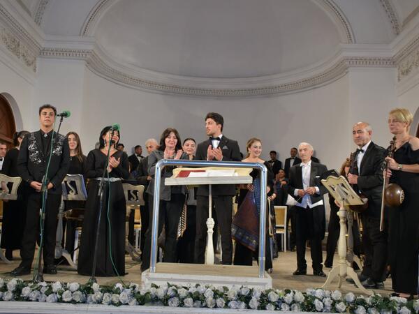 Filarmoniyasının səhnəsində Zəfər Gününə həsr olunmuş konsert baş tutub  - FOTO