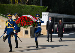 Şəhidlərin xatirəsinə ehtiram - FOTO