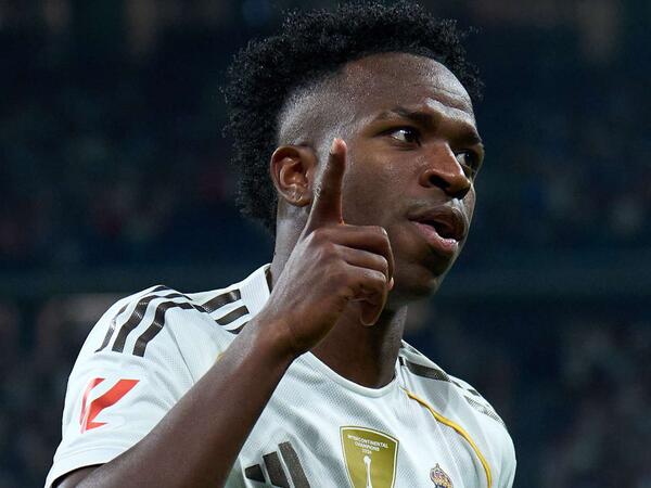 Vinisius &quot;Real&quot;dan ayrılır - Bu kluba keçəcək