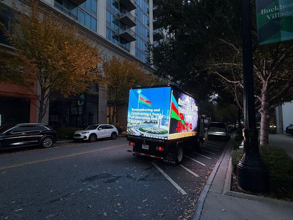 ABŞ-də Zəfər Günü münasibəti ilə məlumatlandırma aksiyası keçirilir - FOTO