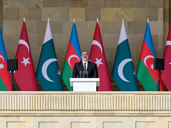 Prezident: Bu gün Azərbaycan iqtisadi cəhətdən heç bir ölkədən asılı deyil