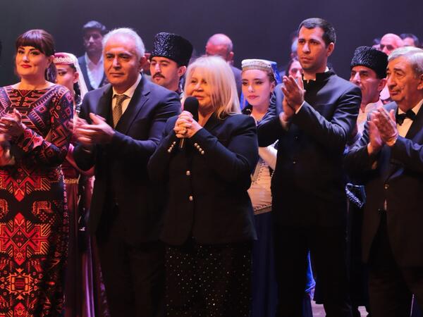 Gəncə Dövlət Filarmoniyasında “Əbədi Qardaşlıq” adlı Zəfər Günü konserti keçirildi - FOTO